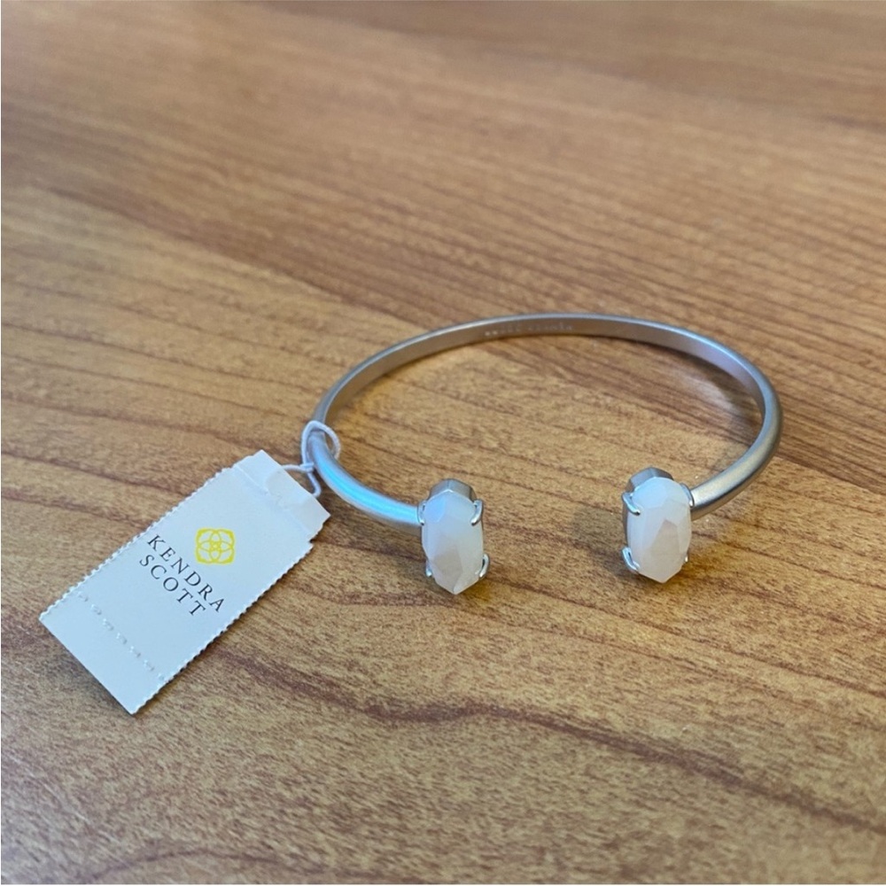 Kendra Scott Edie Cuff - Picture 5 of 7